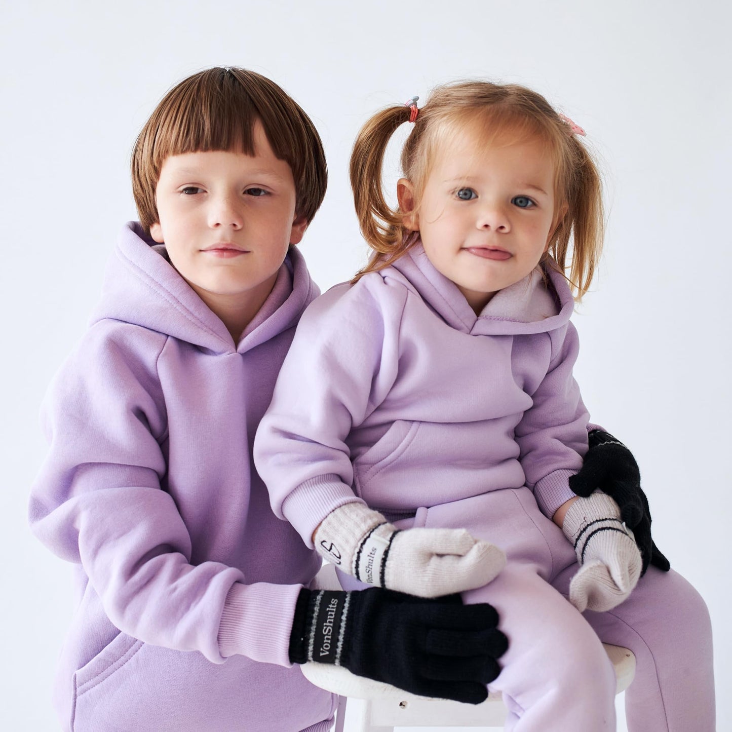 VonShults Merino Wool Winter Gloves Mittens for Toddlers with Strings No Clips - Never Lose Warm Cold Weather Mittens with Band Cord