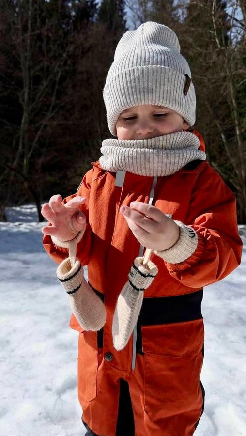 VonShults Merino Wool Winter Gloves Mittens for Toddlers with Strings No Clips - Never Lose Warm Cold Weather Mittens with Band Cord